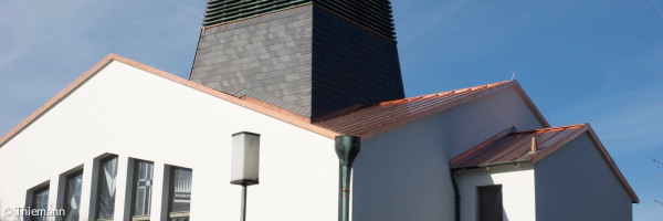 Dach Friedenskirche neu