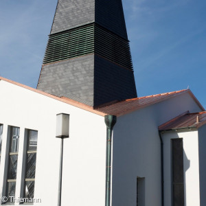 Dach Friedenskirche neu